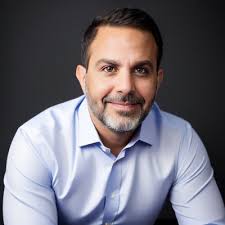 Derek Gabriel (@dsghi)