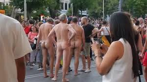 Naked guys in public - Raw exhibitionism