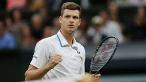 At 6ft 5in, the pole's serve is always a big weapon but his drop shots were equally impressive and the way he managed to get his returns on to the federer backhand. Hubert Hurkacz Racquet Which Racquet Does Hubert Hurkacz Use Firstsportz
