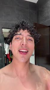 Disfraz de Iron Man Zombie para Halloween 2025