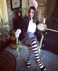 16:06 uhr) und sahnt mit etwas glück ein überraschungspaket oder kinoticket für alice im wunderland: Alice Im Wunderland Hase Kostum Selber Machen Maskerix De Halloween Outfits White Rabbit Costumes Wonderland Costumes