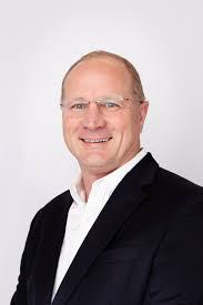 Shannon Earls's Instagram, Twitter & Facebook