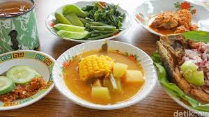 Maybe you would like to learn more about one of these? Enaknye Makan Sayur Asem Dan Pecak Bandeng Pakai Nasi Hangat