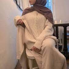 Pin By Wafa On Devushka V Platke Hijabi Outfits Casual Hijab Fashion Cute Modest Outfits