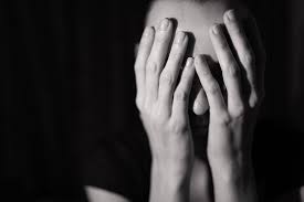 Jika anda memimpikan ayah anda dan dalam kehidupan nyata anda terasing, ini bisa saja pikiran bawah sadar anda mengkhawatirkan hubungan atau kurangnya hubungan itu. 8 Trauma Fisik Dan Mental Akibat Kekerasan Seksual Hello Sehat