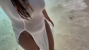 TESSA TASTY Squirts on the Beach in Front of Strangers watch online