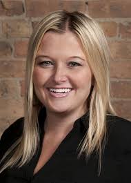 Amanda Bohl's Instagram, Twitter & Facebook