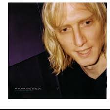 Eric Erlandson's Instagram, Twitter & Facebook