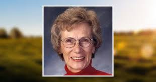 Joann Jacobson's Instagram, Twitter & Facebook