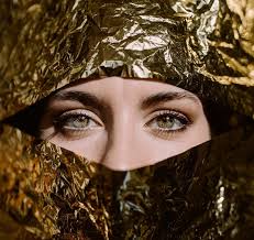 Au continuat să fie amanți timp de 17 ani, până la moartea lui ștefan micle. Nevoia De Iubire Dincolo De MascÄ Geanina Timofte