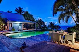 Villa De Luxe Piscine Vue Mer Guadeloupe Vue D Ensemble House Styles Villa Architecture