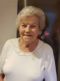 Noreen Heath's Instagram, Twitter & Facebook