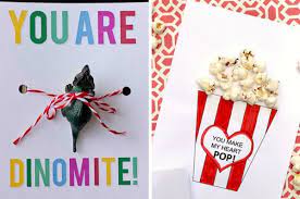 Although this card is very easy to make, it probably requires a little explanation, because the method is unusual to say the least! 34 Cute Valentine Cards That You Ll Actually Want To Make