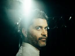 Lirinha comemora 35 anos de carreira em show no Teatro do Parque, em  dezembro