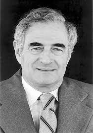 Sinsheimer is the author of the strands of a life (5.00 avg rating, 1 rating, 0 reviews, published 1994) and strands of my life (0.0 avg rating. Pioneering Biologist Robert L Sinsheimer Dies At Age 97