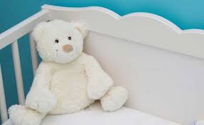 Teddybeer kleurplaat beer teddybeer met hartje kleurplaat baikan info. Babykamer Inrichting Volg Deze 5 Handige Stappen
