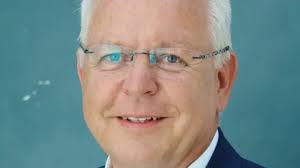 Streaming in Kremmen: Alles nur teure Show oder lohnt sich die  Live-Übertragung aus dem Gemeindeparlament?