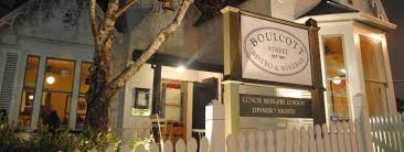 Jellicoe Towers Is A Mere Two Minute Stroll From Boulcott Street Bistro One Of My Favourite Spots For Lunch Or D City House Apartment Garden Bistro Restaurant