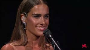 Manuela Hansen's Instagram, Twitter & Facebook