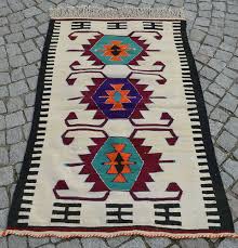 Pin En Rugs