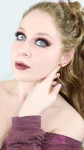 April 18, 2001 age 20), better known online as lillee jean is an american youtuber and instagram influencer known for being a makeup guru. Beauty Lillee Jean Beauty Eye Makeup Tutorial Halo Eye Makeup Makeup Tutorial