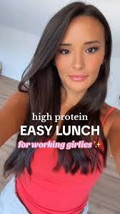 Jill Horgan's Instagram, Twitter & Facebook