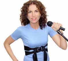If you want to sing those notes with a good voice, learn to keep your mouth wide open. The Singingbelt How To Sing Better Diaphragm Singing Made Easy