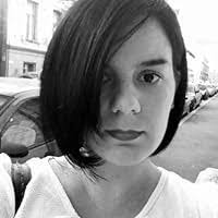 Marilyn Hardman's Instagram, Twitter & Facebook