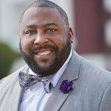 Lakisha Newell's Instagram, Twitter & Facebook