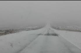 La localidad está ubicada 80 km al noroeste de la ciudad de córdoba capital sobre la rn 38, al pie de las sierras chicas en una zona conocida como sierra de la viarapa. Nieve Y Corte En El Camino A Las Altas Cumbres El Diario Del Centro Del Pais