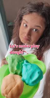 Play Dough and Crayon Box Tutorial