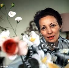 15 Sandra Paretti Stock Photos, High-Res Pictures, and Images