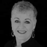 Elaine Schuck — Reviews & Property Sales