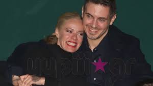 «πράσινο φως» από τους ειδικούς: Zeta Makrypoylia Mixalhs Xatzhgiannhs Celebrities Eidhseis Yupiii Gr