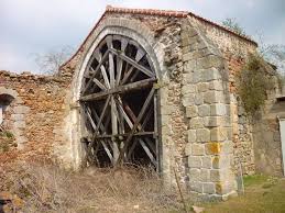 Les Ruines De L Eglise De Teillet Argenty Region De Montlucon 03 Moyen Age En Berry Ruines Auvergne Eglise
