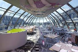 Before the landmark department store closed in 2005, it had a rooftop cafe with a wonderful view. Kong Bar Restaurant Paris France