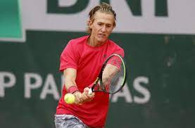 2 petr korda, who we see with his three children who are now becoming sports stars in their. Roland Garros Among The Korda Tennis Is A Family Affair Archyde