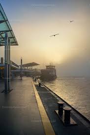 Hamburg Im Nebel Morgens An Den Landungsbrucken Landungsbrucken Hamburg Landungsbrucken Hamburg