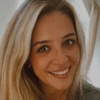 Denise Eichinger's Instagram, Twitter & Facebook