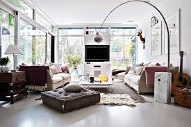 Wir möchten unser wohnzimmer umgestalten. Gestaltungsideen Und Tipps Zum Aufstellen Vom Fernseher Vor Fenster