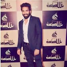 Pin By Lisa Rabaud On Manveer Gurjar Manu Character Fictional Characters