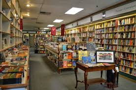 Prairie Lights Bookstore Iowa City Iowa Iowa City Bookstore Read Image