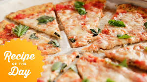 The pioneer woman is an open invitation into ree drummond's life: Recipe Of The Day Ree S Cauliflower Crust Pizza The Pioneer Woman Food Network Youtube
