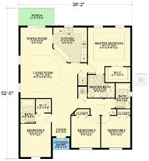 Split bedroom floor plans come in all sizes and styles, so you'll want to find the perfect home for your family! Small 4 Bedroom Floor Plans Novocom Top