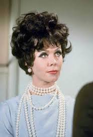 Alternative flower girl in DW's imagination?