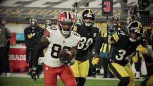 Callie brownson makes history by becoming the first woman to serve as a positional coach in an nfl game. Callie Brownson Jennifer King Speak Ahead Of Women S Careers In Football Forum