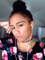 Maxine Berry🌸 (@MaxineBerry7554)