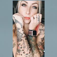 Lilabeauty by Maddy Jagenburg