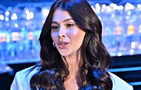 Wyluzujcie, to rozkaz. Bezlitośnie o brytyjskiej rodzinie królewskiej. Na  Wyspach byłoby to nie do pomyślenia!