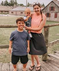 Maybe you would like to learn more about one of these? Zach And Tori Roloff From Little People Big World Speak Candidly About Their Money Problems Sports Retriever